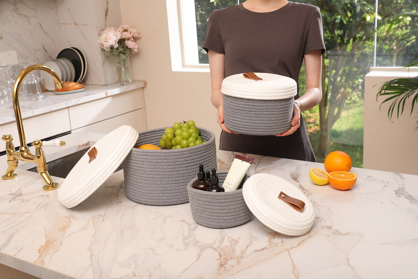 Set of 3 Round Cotton Rope Baskets with Lids - for Home Decor and Organisation, Grey/White Lid