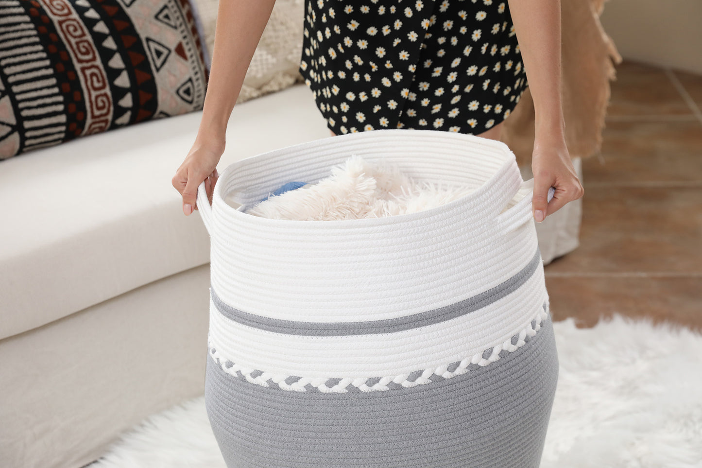 26" x 20" Large Tall Flagon Cotton Rope Storage Basket with Lid, White/Grey