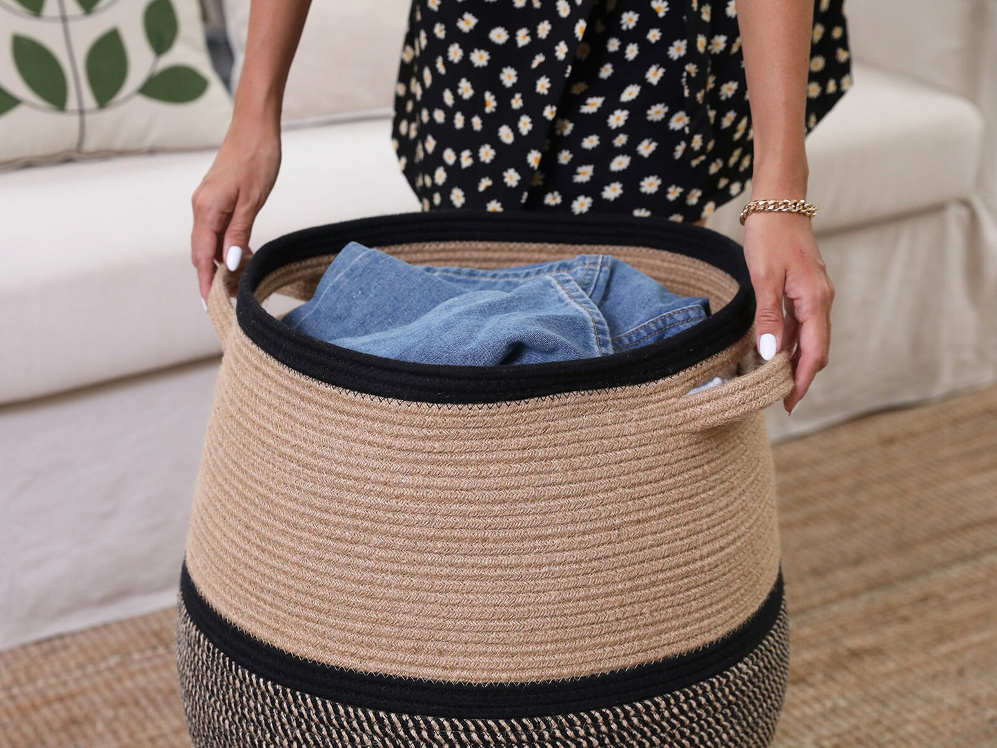 26" x 20" Large Tall Flagon Cotton Rope Storage Basket with Lid, Jute/Black Mix/Black